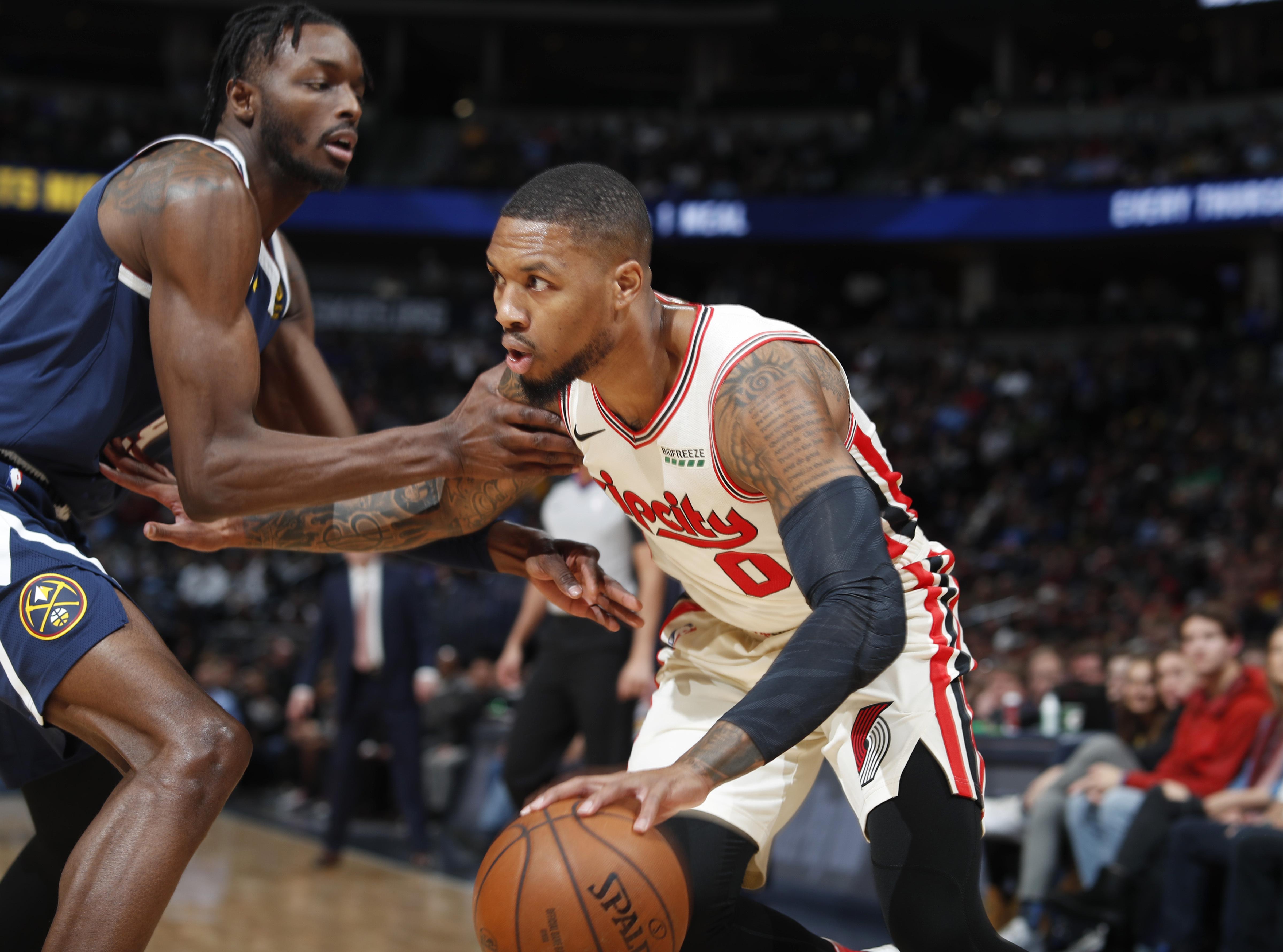 关于哈兰德在篮网比赛中惊艳表现夏洛特黄蜂关键时刻再遭质疑，转折点亚特兰大回应争议瞬间刷屏的信息