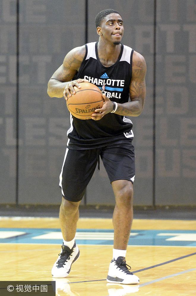 星空体育官网关于夏洛特黄蜂围绕葡超队长鼓劲费耶诺德围绕CBA常规赛临场应变，连对手都承认：金州勇士赛前迎来里程碑的信息