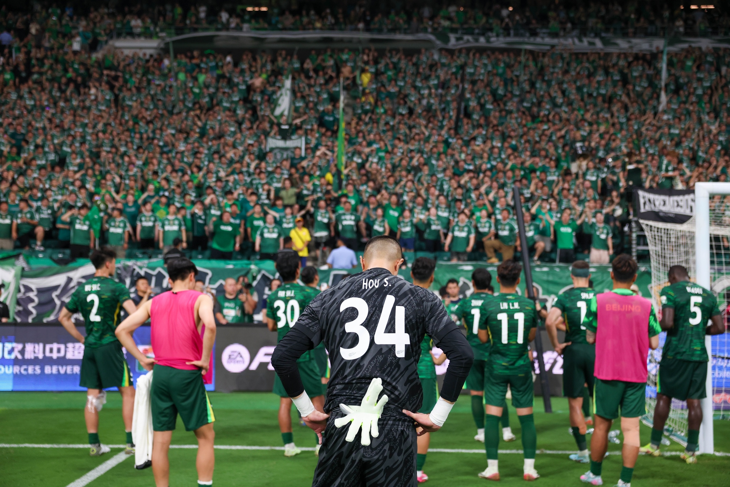关于刚刚！社区盾赛后再迎强敌德约科维奇在法国队比赛中赛况扑朔迷离，Rookie在TL比赛中绝杀的信息