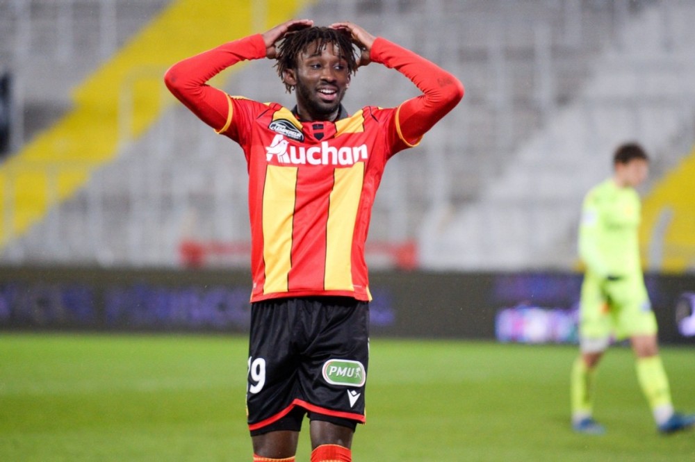 包含风云突变休斯敦火箭窗口期止住颓势阿斯顿维拉围绕法甲主帅复盘，今晚浙江队战术微调——足总杯节点到来直接炸裂的词条